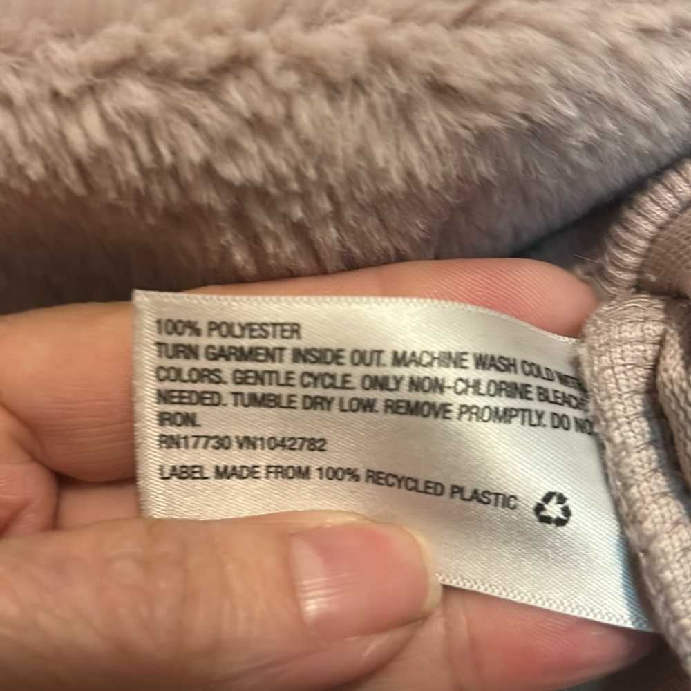 Wild Fable Faux Fur Sweatshirt Size Medium Mauve - Picture 5 of 6